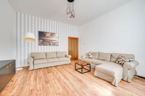 Wooden by OneApartments